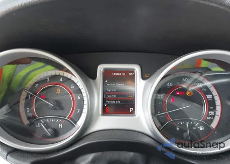 2015 Dodge Journey Sxt z USA, uszkodzony, nr VIN 3C4PDCBG6FT532007